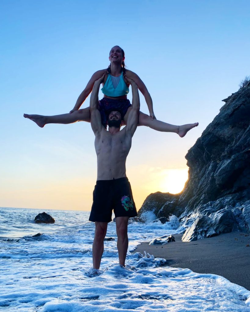 Acroyoga